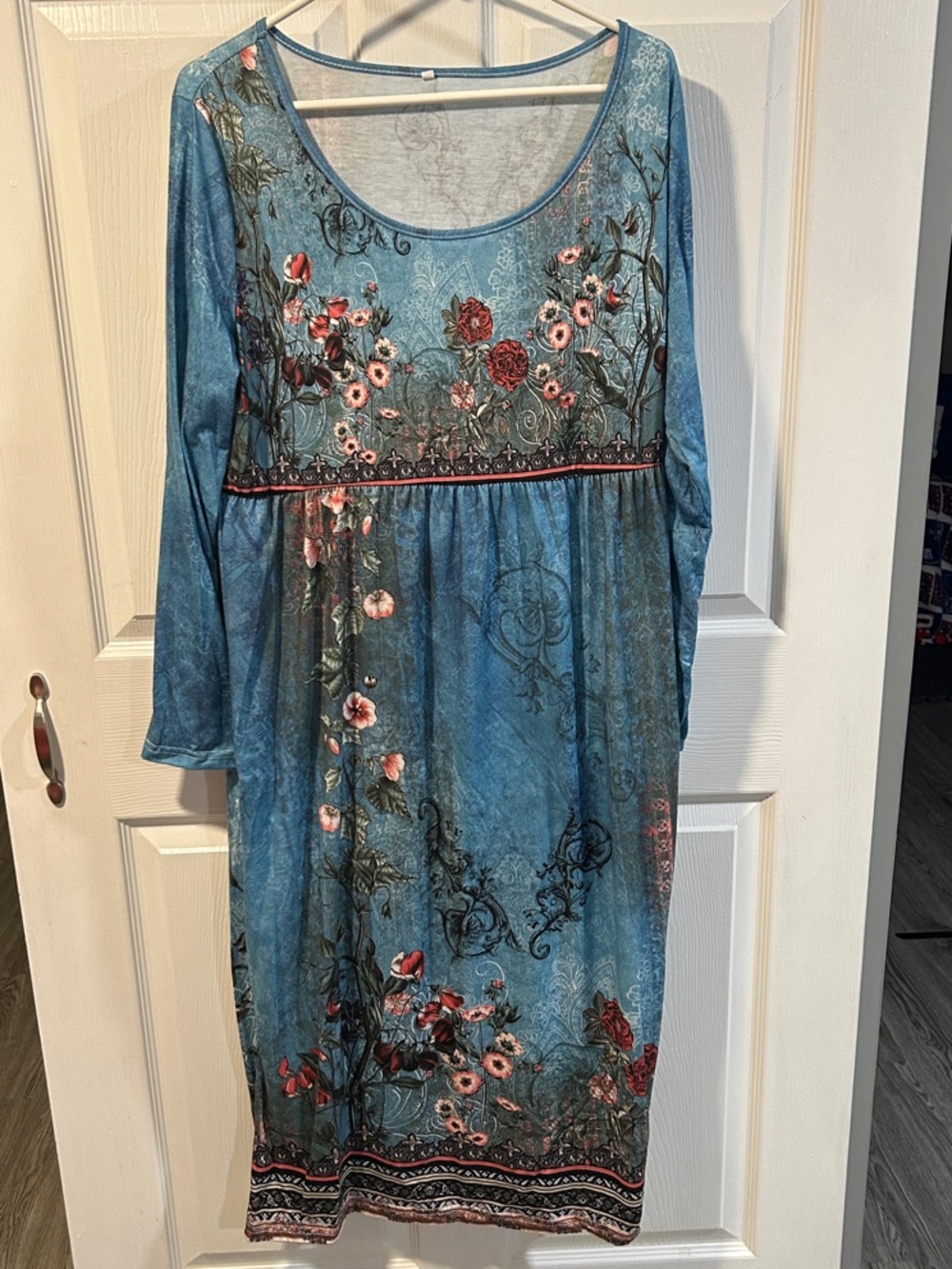 Blue Floral Scoop-Neck Women’s Dress